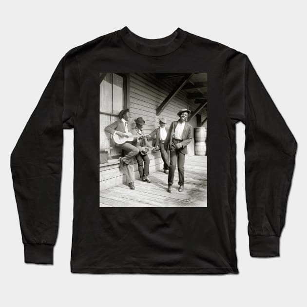 A Song and a Dance, 1908. Vintage Photo Long Sleeve T-Shirt by historyphoto